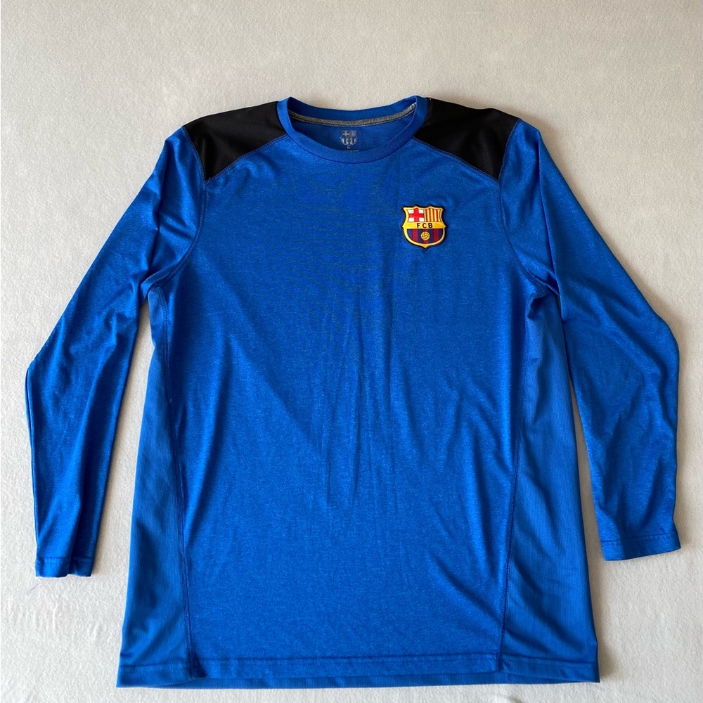 Men’s FCB (Barselona) Activewear Sweatshirt Color Blue Size XL